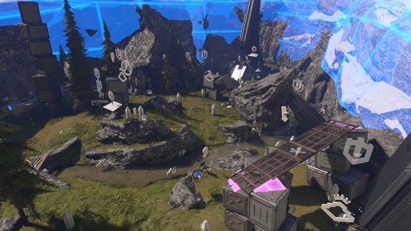 Image of Smallhalla in Forge with all of the gamemode objects visible